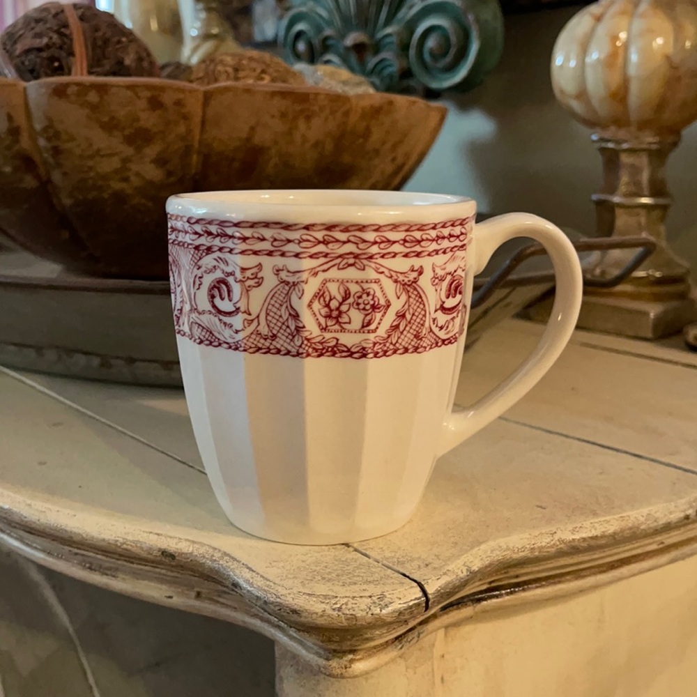 Ridged Mug, Burgandy/Maroon and White